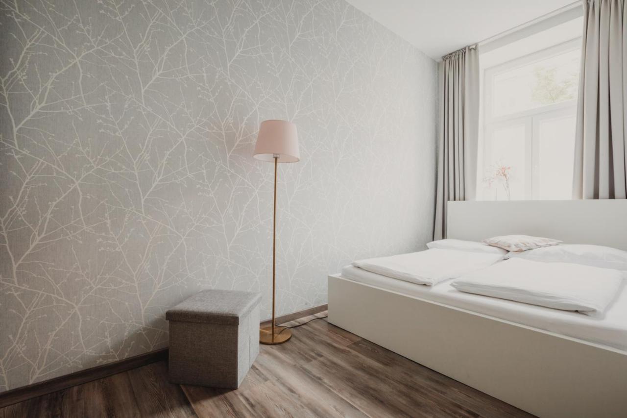 Zeus Design Apartments Sweet Home Vienna Exterior photo