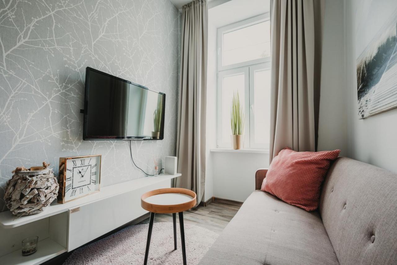 Zeus Design Apartments Sweet Home Vienna Exterior photo